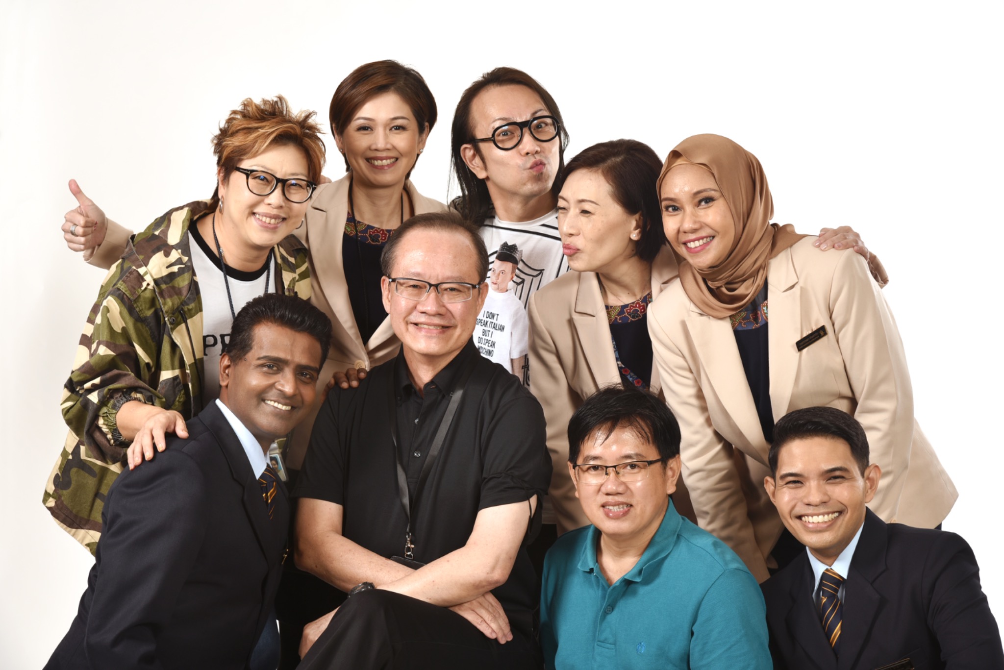 Singapore Airlines and JAB Design project teams after the Corporate Learning project